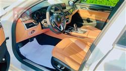 بي ام دبليو الفئة 7